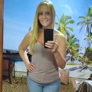 Meet your Posher, Kim